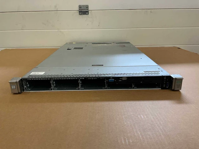Hp - proliant dl360 gen 9 - 755258-b21 - server - afbeelding 1 van  4