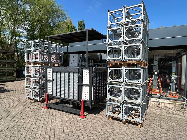Hp 1500t goederen- en personenlift 30 meter - afbeelding 15 van  33