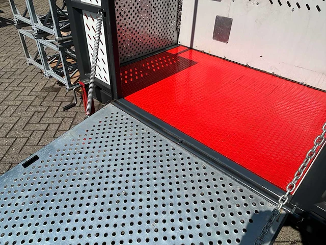 Hp 1500t goederen- en personenlift 30 meter - afbeelding 22 van  33