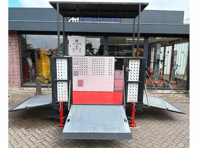 Hp 1500t goederen- en personenlift 30 meter - afbeelding 12 van  33