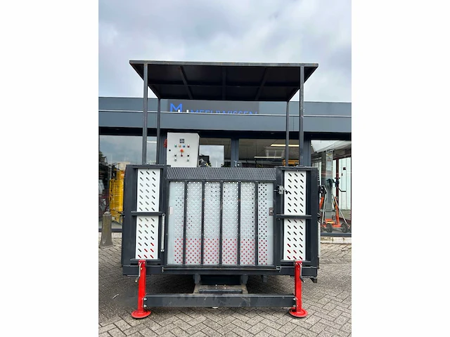 Hp 1500t goederen- en personenlift 30 meter - afbeelding 29 van  33