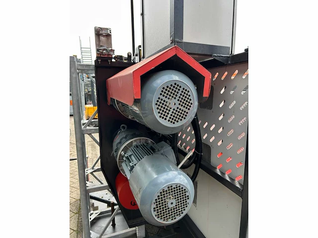 Hp 1500t goederen- en personenlift 30 meter - afbeelding 32 van  33