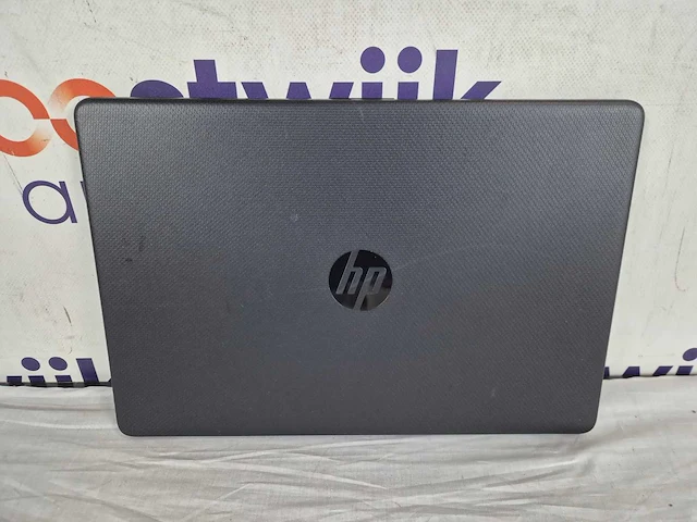 Hp 15s - eq2252ng - 15.6" - amd ryzen - afbeelding 1 van  2