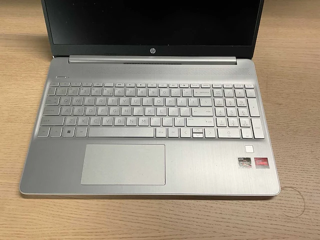 Hp 15s-eq2295nd laptop - afbeelding 4 van  9