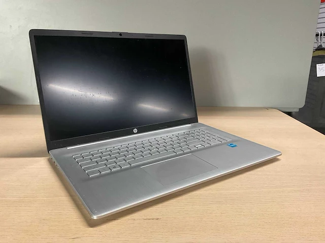 Hp 17-cn0405nd laptop - afbeelding 1 van  10