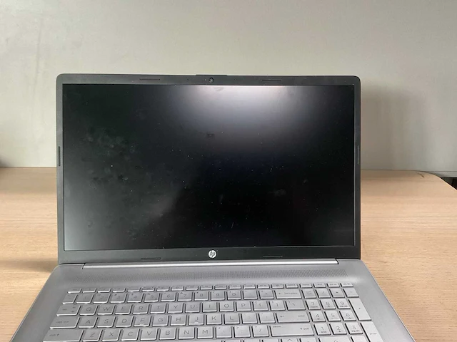 Hp 17-cn2470nd laptop - afbeelding 3 van  9