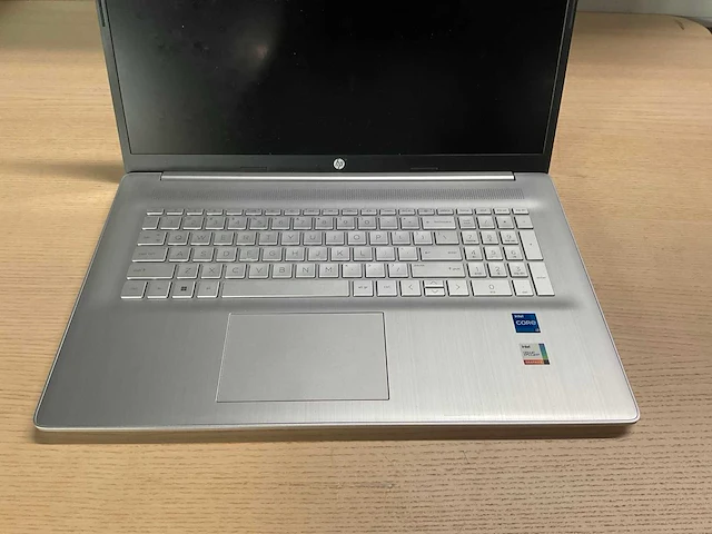 Hp 17-cn2470nd laptop - afbeelding 4 van  9