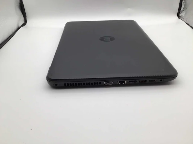 Hp 250 g4 laptop - afbeelding 3 van  6