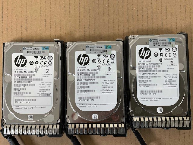 Hp (3parb-st1329/d3700) 24x 1 tb sas(mm1000fbfvr) disk array enclosure - afbeelding 2 van  17