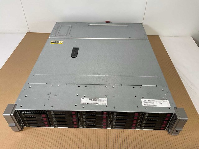 Hp (3parb-st1329/d3700) 24x 1 tb sas(mm1000fbfvr) disk array enclosure - afbeelding 11 van  17