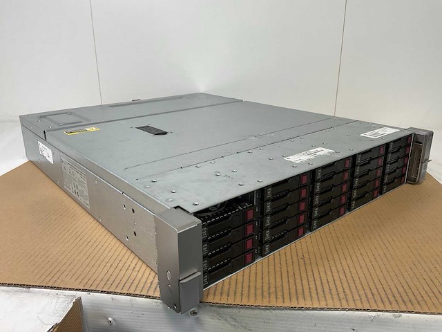Hp (3parb-st1329/d3700) 24x 1 tb sas(mm1000fbfvr) disk array enclosure - afbeelding 12 van  17