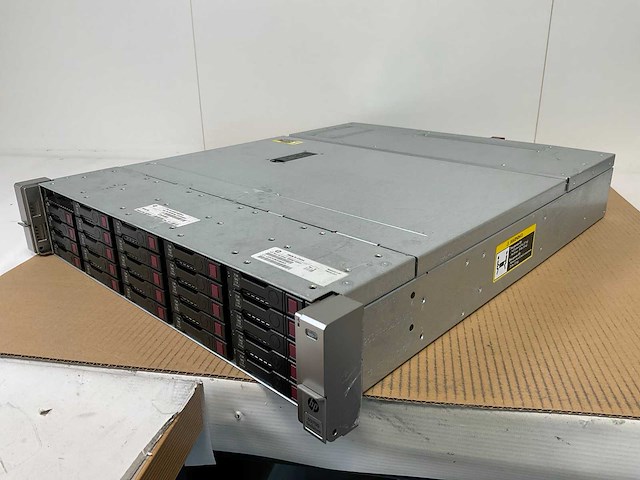 Hp (3parb-st1329/d3700) 24x 1 tb sas(mm1000fbfvr) disk array enclosure - afbeelding 13 van  17