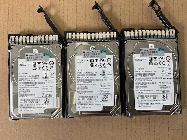 Hp (3parb-st1329/d3700) 25x 1 tb sas(mm1000jefrb) disk array enclosure - afbeelding 2 van  16