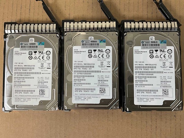 Hp (3parb-st1329/d3700) 25x 1 tb sas(mm1000jefrb) disk array enclosure - afbeelding 3 van  16