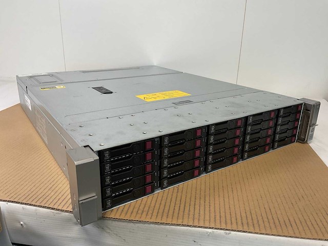 Hp (3parb-st1329/d3700) 25x 1 tb sas(mm1000jefrb) disk array enclosure - afbeelding 10 van  16