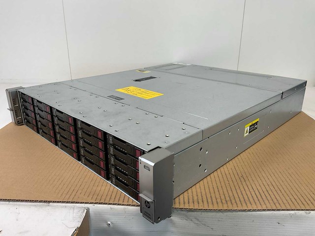 Hp (3parb-st1329/d3700) 25x 1 tb sas(mm1000jefrb) disk array enclosure - afbeelding 11 van  16