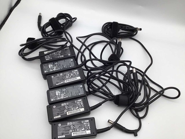 Hp 45 watt laptop adapter (6x) - afbeelding 3 van  5