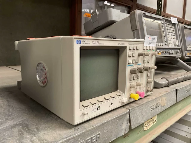 Hp 54610b oscilloscope - afbeelding 1 van  5