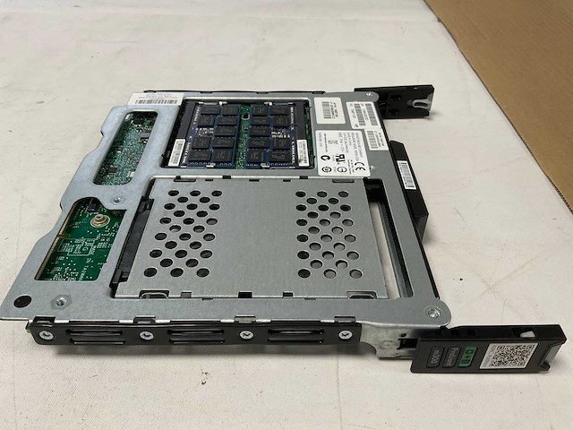 Hp (711748-005) moonshot 1500 management chassis with 39x m700 blades & 3x m300 blades - afbeelding 10 van  12