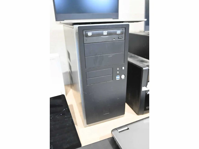 Hp, apple, dell, lenovo, etc. partij desktops, tablet, laptops, monitoren, etc. - afbeelding 8 van  12