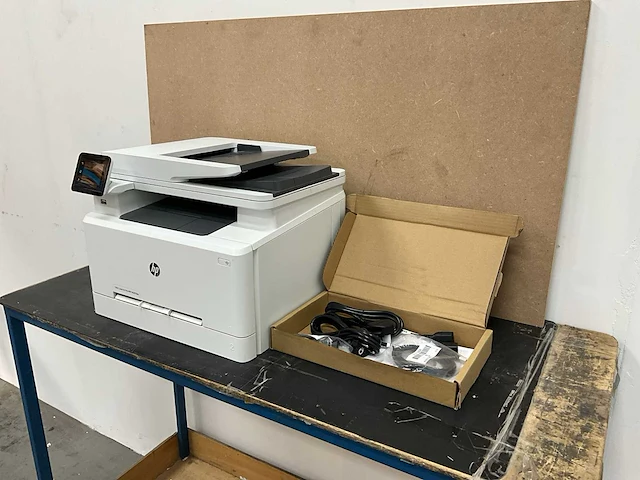 Hp color laserjet pro mfp m281fdw printer & scanner - afbeelding 2 van  6