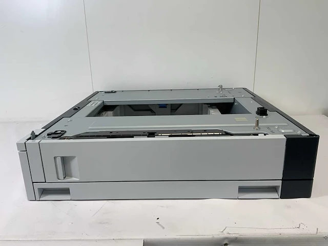 Hp (cp5225) / (2530b003aa) color laser jet professional printer with 500-sheet paper tray - afbeelding 2 van  15