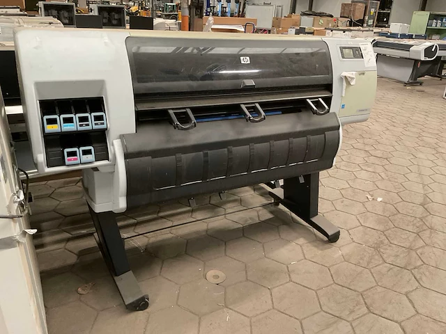 Hp designjet t710l plotter - afbeelding 1 van  6
