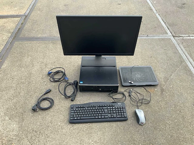 Hp desktop - afbeelding 1 van  9