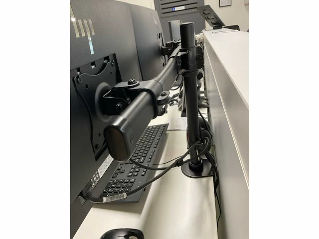 Hp e233 monitoren op arm - afbeelding 6 van  9