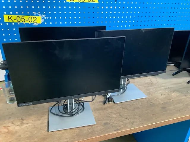 Hp e24 g4 fhd monitor (3x) - afbeelding 1 van  6