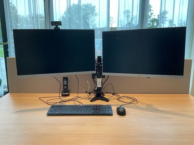 Hp e243 monitor - afbeelding 2 van  5