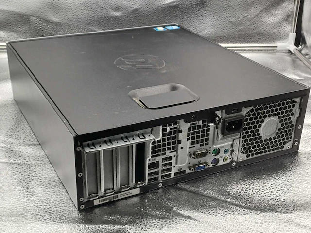 Hp elite 8200 desktop - afbeelding 2 van  3