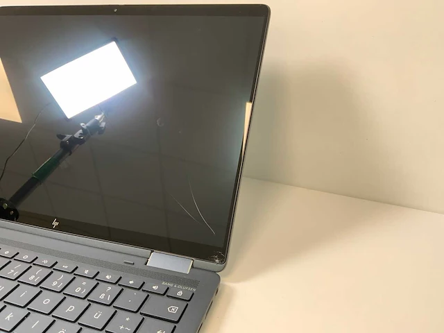 Hp elite dragonfly 13.5”, core(tm) i7 12th gen, 32 gb ram, 512 gb ssd chromebook - afbeelding 5 van  8