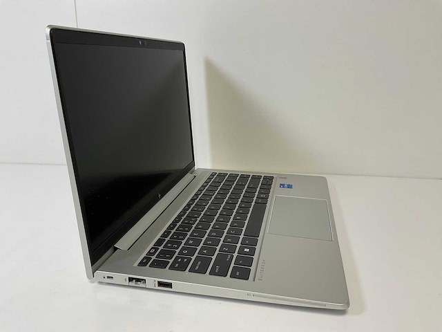 Hp elitebook 640 g10 14”, core(tm) i5 13th gen, 32 gb ram, 256 gb nvme laptop - afbeelding 2 van  7