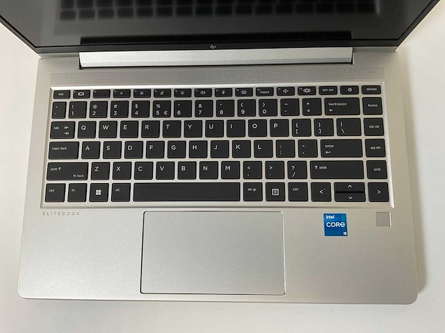 Hp elitebook 640 g10 14”, core(tm) i5 13th gen, 32 gb ram, 256 gb nvme laptop - afbeelding 4 van  7
