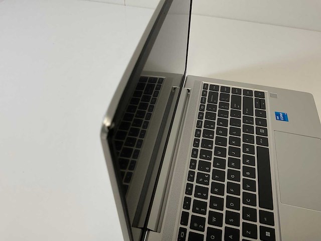 Hp elitebook 640 g10 14”, core(tm) i5 13th gen, 32 gb ram, 256 gb nvme laptop - afbeelding 9 van  9