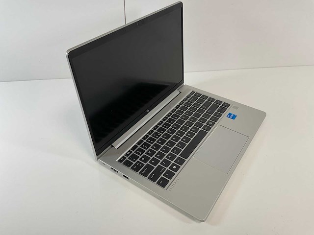 Hp elitebook 640 g10 14”, core(tm) i5 13th gen, 32 gb ram, 256 gb nvme laptop - afbeelding 2 van  7