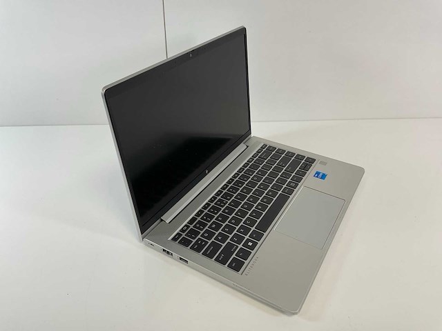 Hp elitebook 640 g10 14”, core(tm) i5 13th gen, 32 gb ram, 256 gb nvme laptop - afbeelding 2 van  7