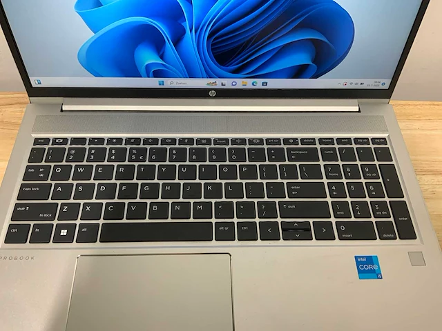Hp elitebook 650 g8 laptop - afbeelding 2 van  8