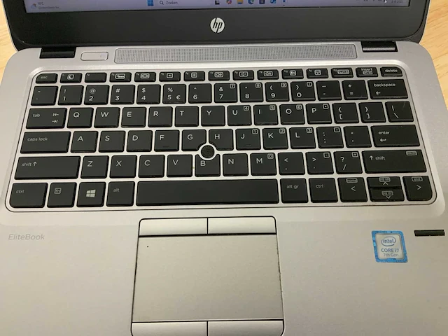 Hp elitebook 820 g4 laptop - afbeelding 3 van  8