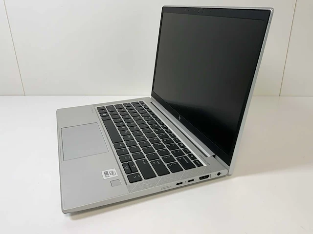 Hp elitebook 830 g7 13”, core(tm) i7 10th gen, 16 gb ram, 512 gb nvme laptop - afbeelding 2 van  7