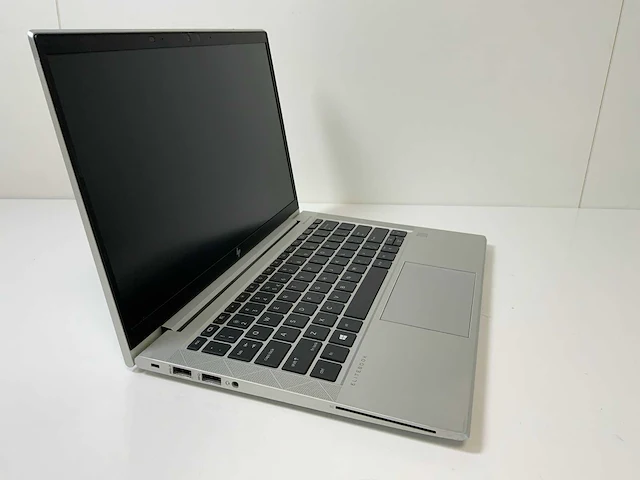 Hp elitebook 830 g7 13”, core(tm) i7 10th gen, 16 gb ram, 512 gb nvme laptop - afbeelding 2 van  7