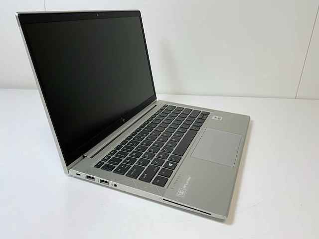 Hp elitebook 830 g7 13.3”, core(tm) i7 10th gen, 16 gb ram, 512 gb nvme laptop - afbeelding 2 van  7