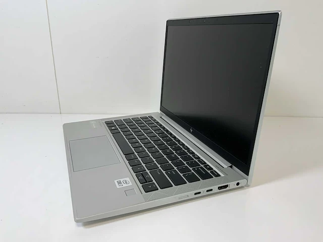 Hp elitebook 830 g7 13.3”, core(tm) i7 10th gen, 16 gb ram, 512 gb nvme laptop - afbeelding 3 van  6