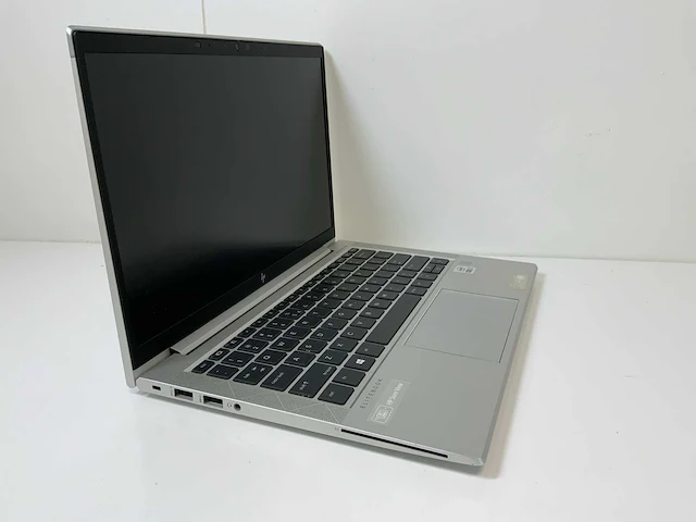 Hp elitebook 830 g7 13.3”, core(tm) i7 10th gen, 16 gb ram, 512 gb nvme laptop - afbeelding 2 van  7