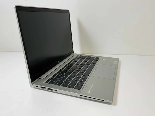 Hp elitebook 830 g7 13.3”, core(tm) i7 10th gen, 16 gb ram, 512 gb nvme laptop - afbeelding 2 van  7