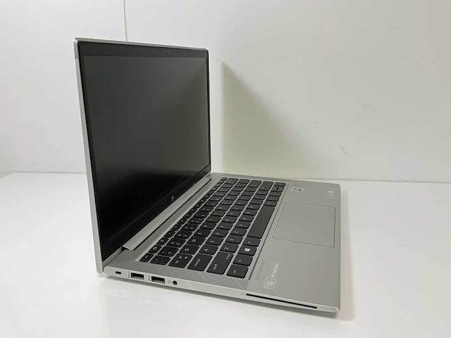 Hp elitebook 830 g7 13.3”, core(tm) i7 10th gen, 16 gb ram, 512 gb nvme laptop - afbeelding 2 van  7