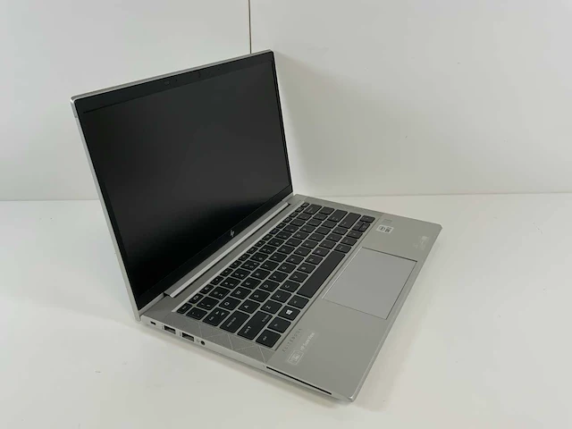 Hp elitebook 830 g7 13.3", core(tm) i7 10th gen, 16 gb ram, 512 gb nvme laptop - afbeelding 2 van  8