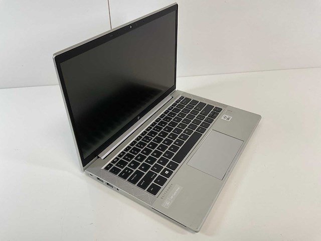 Hp elitebook 830 g7 13,3”, core(tm) i7 10th gen, 16 gb ram, 512 gb nvme laptop - afbeelding 2 van  7