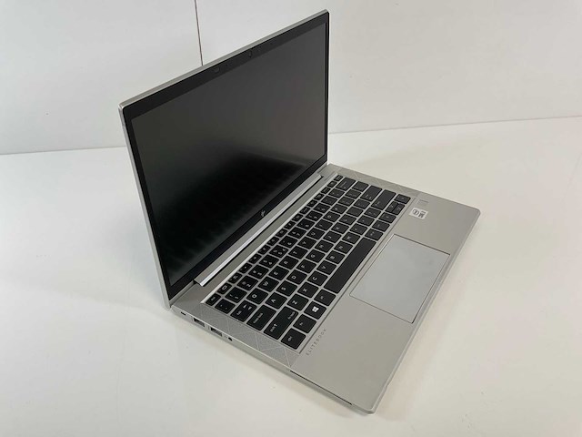 Hp elitebook 830 g7 13,3”, core(tm) i7 10th gen, 16 gb ram, 512 gb nvme laptop - afbeelding 2 van  7